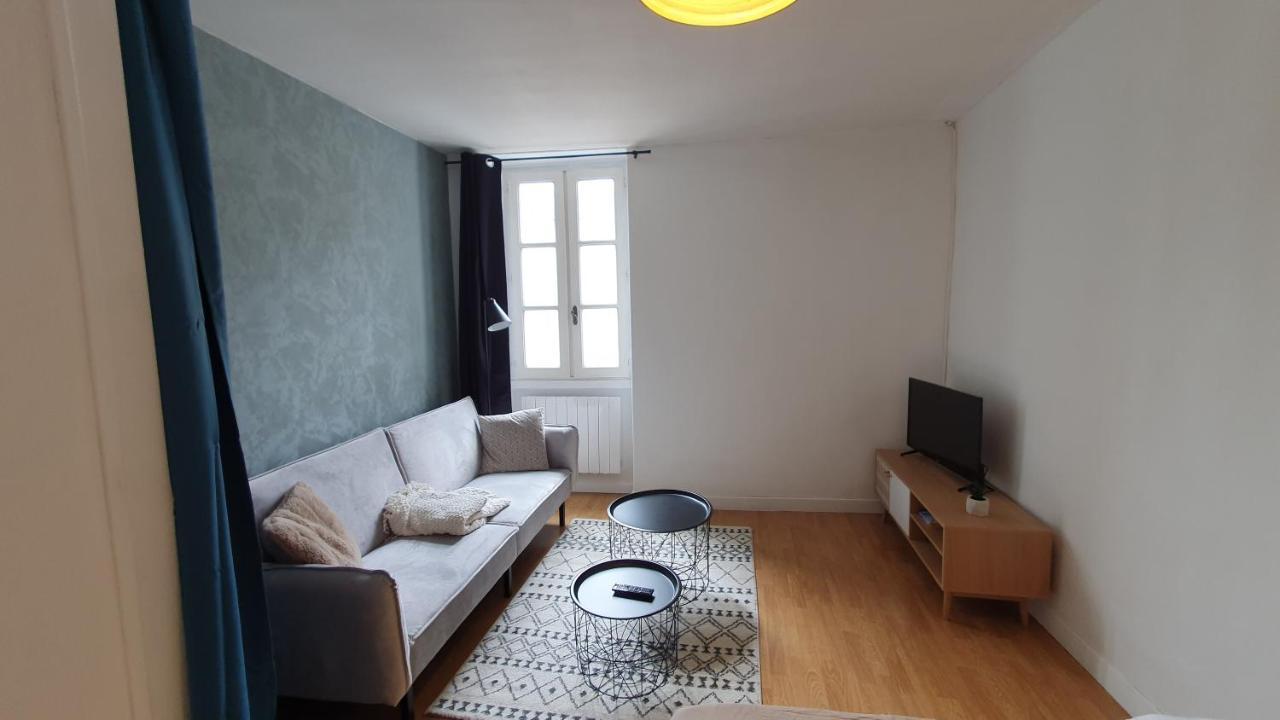 Le Central Lagnieu Екстер'єр фото